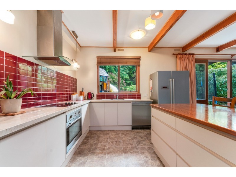 4 The Crescent, Maffra VIC 3860