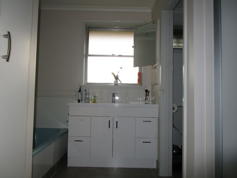 235 Dawson Street, Sale VIC 3850