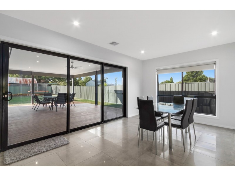 15 Page Court, Sale VIC 3850