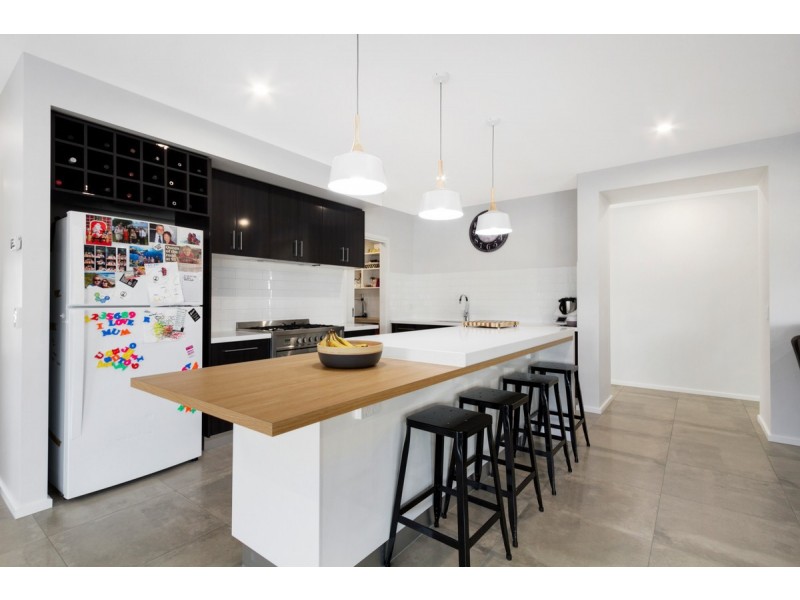 15 Page Court, Sale VIC 3850