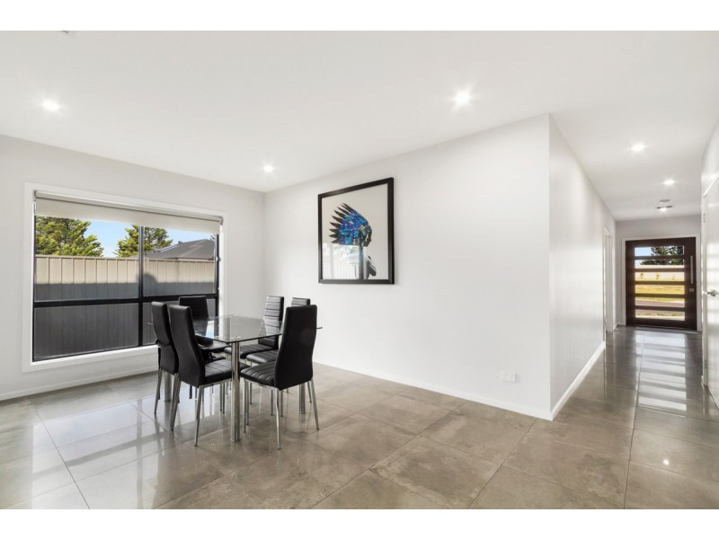 15 Page Court, Sale VIC 3850