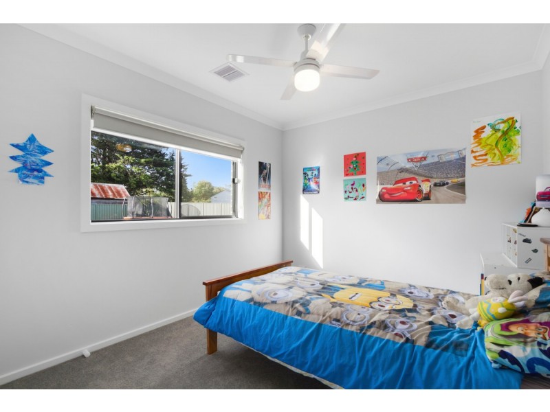 15 Page Court, Sale VIC 3850