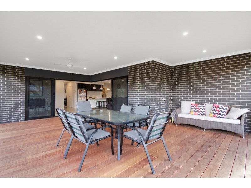 15 Page Court, Sale VIC 3850