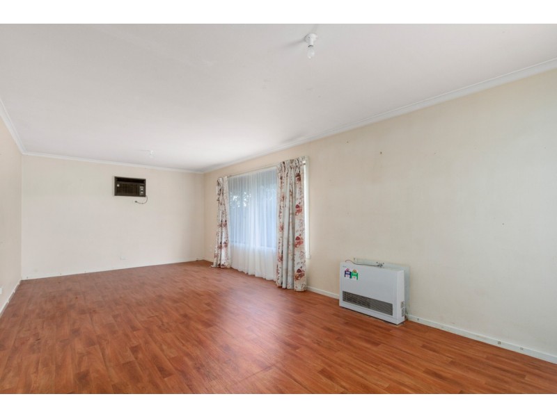 11 Ellen Way, Sale VIC 3850