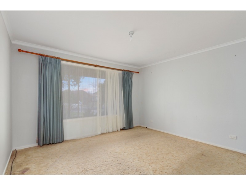 11 Ellen Way, Sale VIC 3850