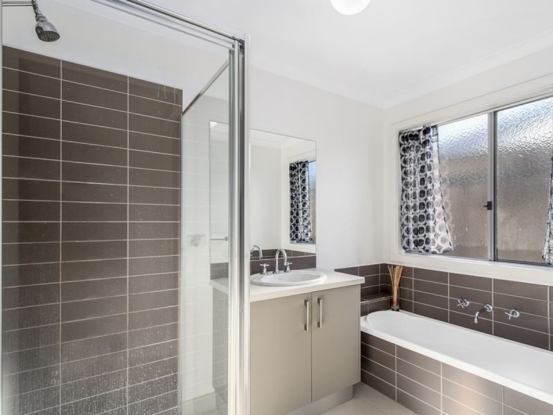 43 Glebe Drive, Sale VIC 3850