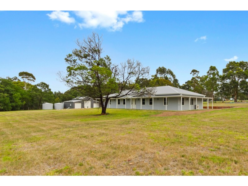 77 Gerrand Drive, Longford VIC 3851