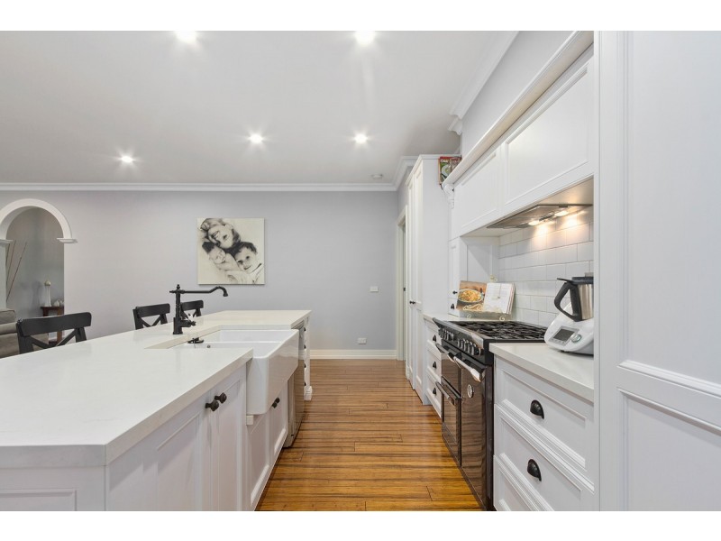 77 Gerrand Drive, Longford VIC 3851