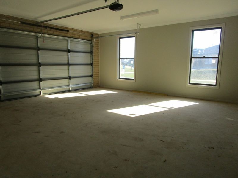 27 Woondella Boulevard, Sale VIC 3850