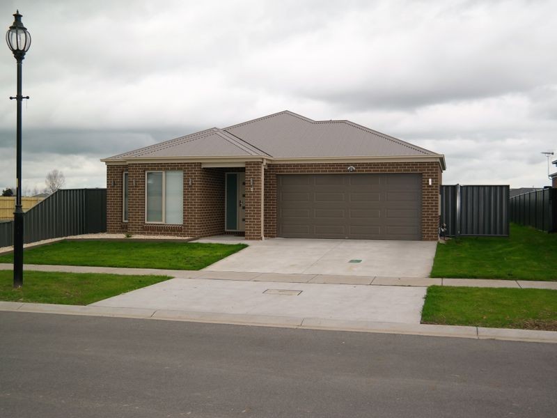 12 Relph Court, Sale VIC 3850