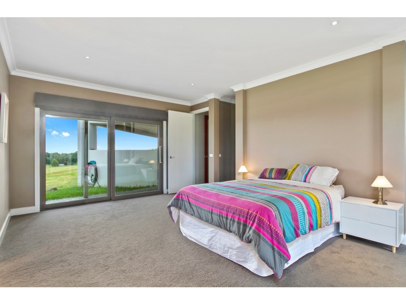 22 William Court, Longford VIC 3851