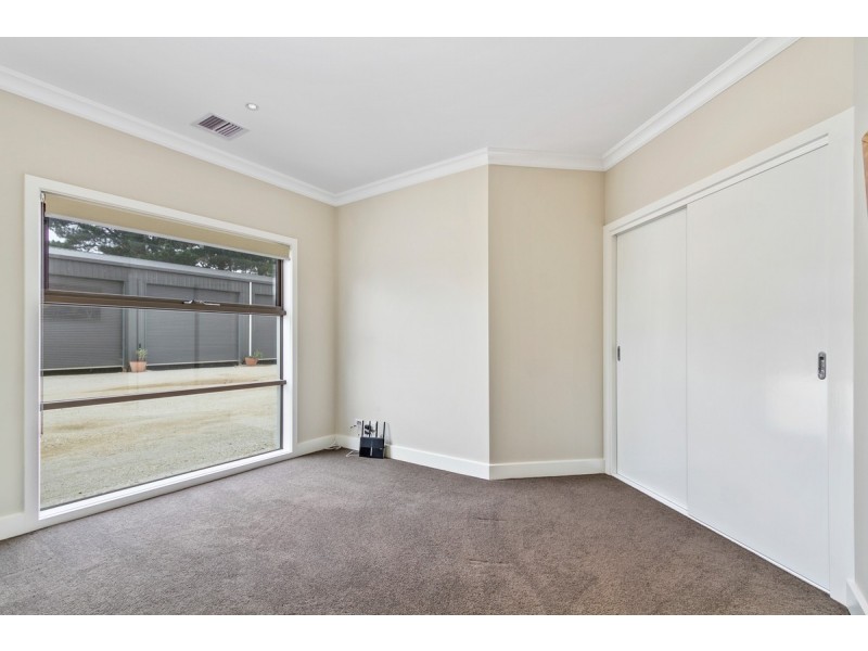 22 William Court, Longford VIC 3851