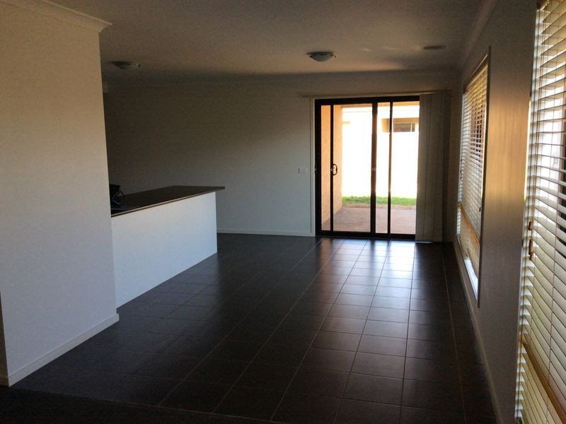 9 Cantwell Drive, Sale VIC 3850