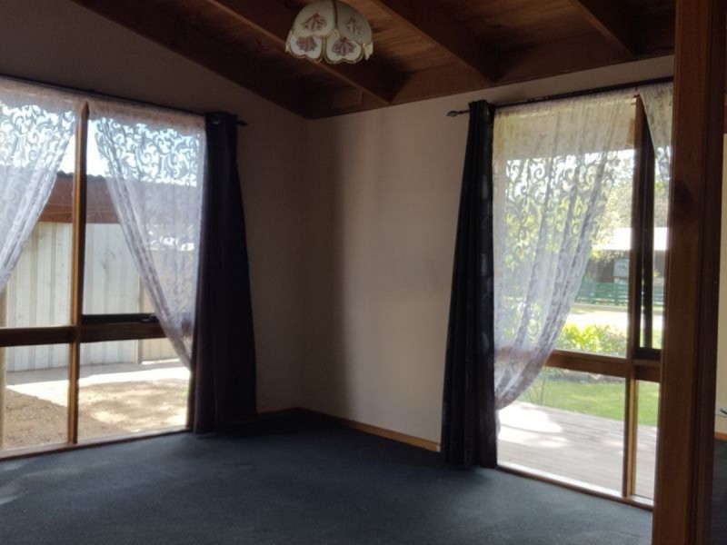 13-15 Centre Road, Newry VIC 3859