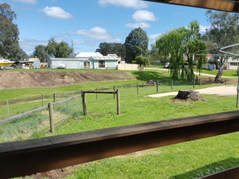 13-15 Centre Road, Newry VIC 3859