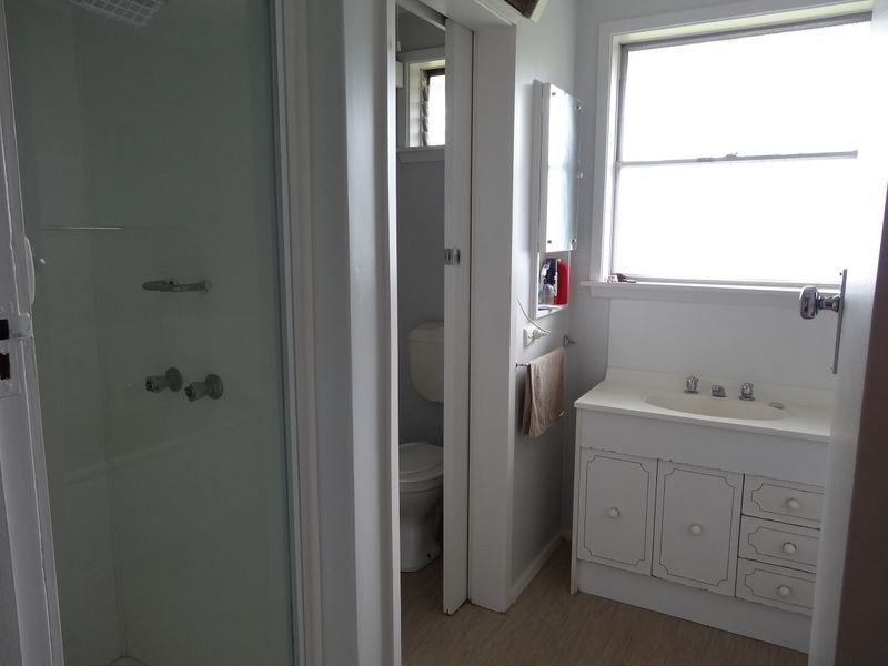 24 Weir Street, Sale VIC 3850