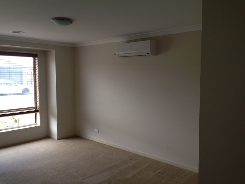 16 Ruthberg Drive, Sale VIC 3850