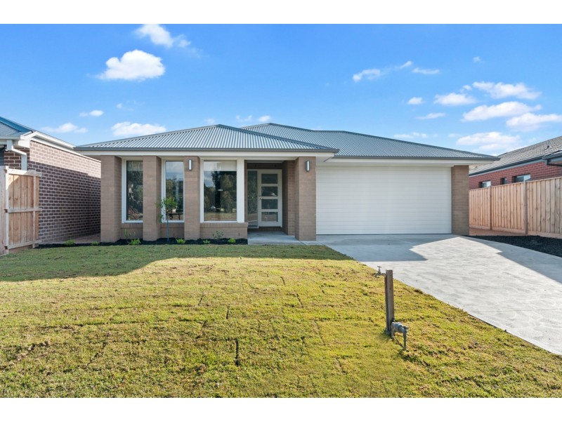 14 Redgum Court, Sale VIC 3850