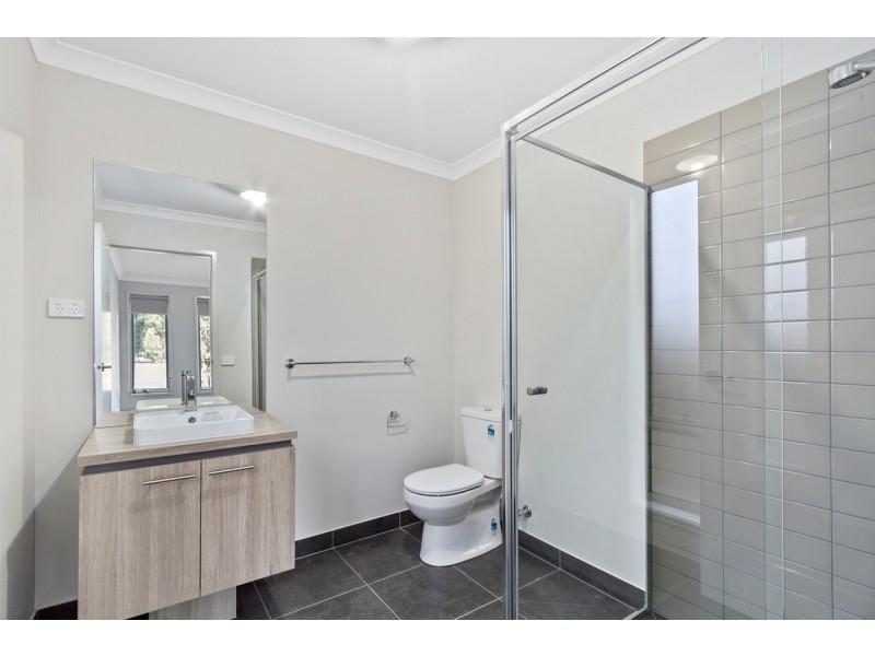 14 Redgum Court, Sale VIC 3850