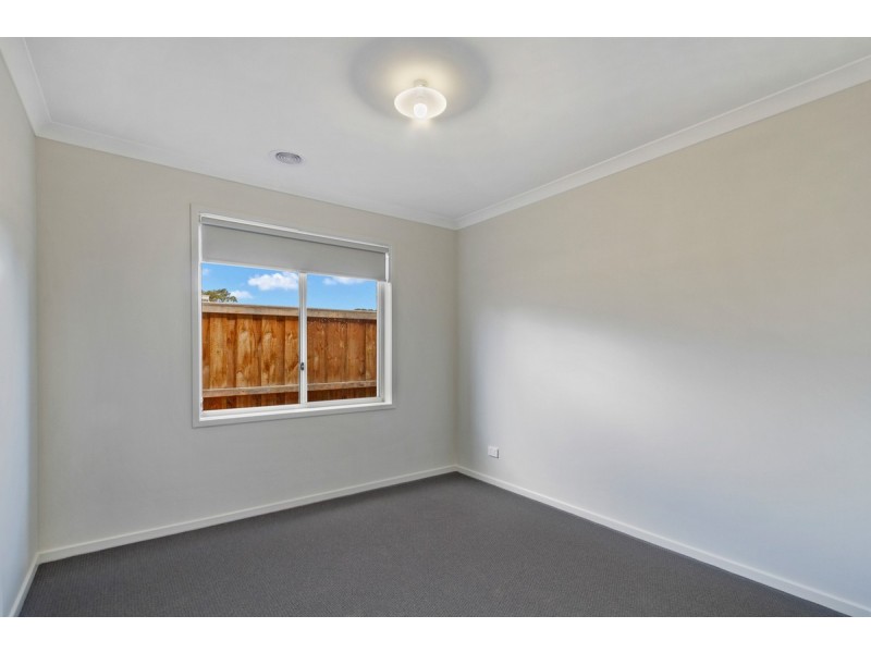 14 Redgum Court, Sale VIC 3850