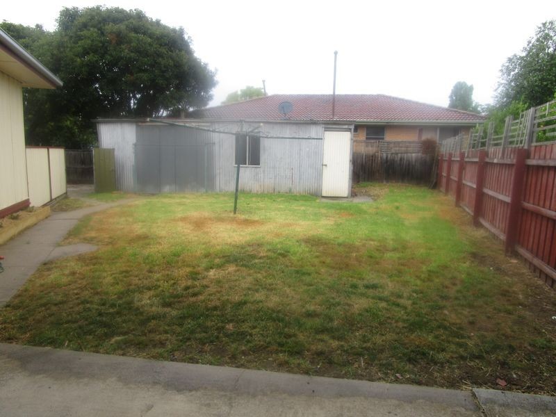 42 Stead Street, Sale VIC 3850