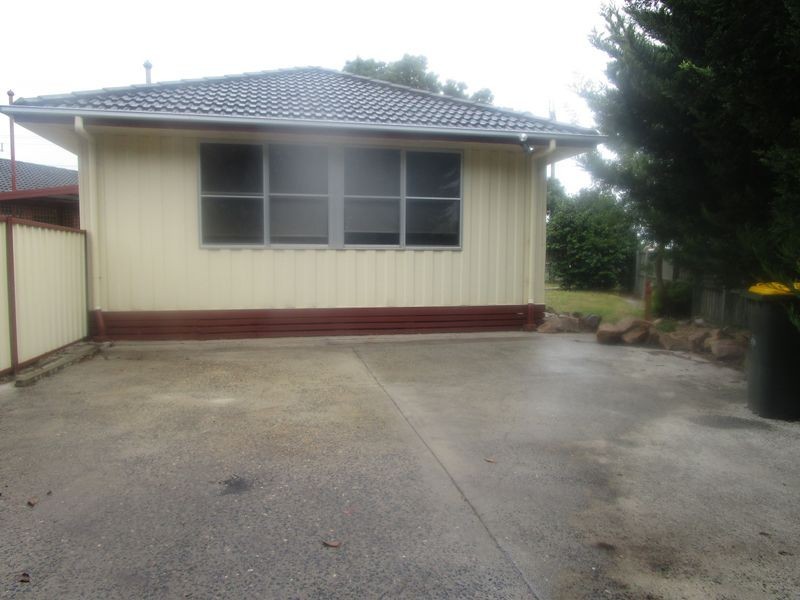 42 Stead Street, Sale VIC 3850