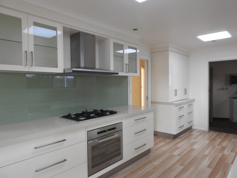 10 Antares Avenue, Sale VIC 3850