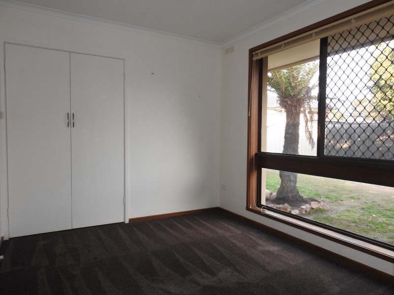10 Antares Avenue, Sale VIC 3850