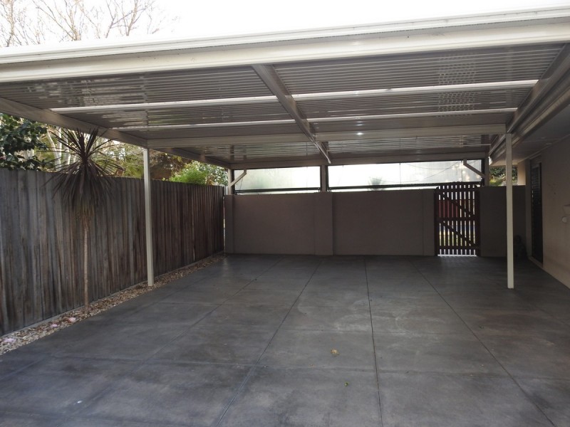 10 Antares Avenue, Sale VIC 3850