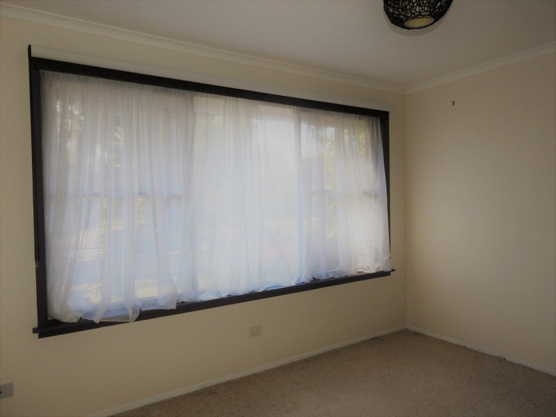 12 Treloar Street, Sale VIC 3850