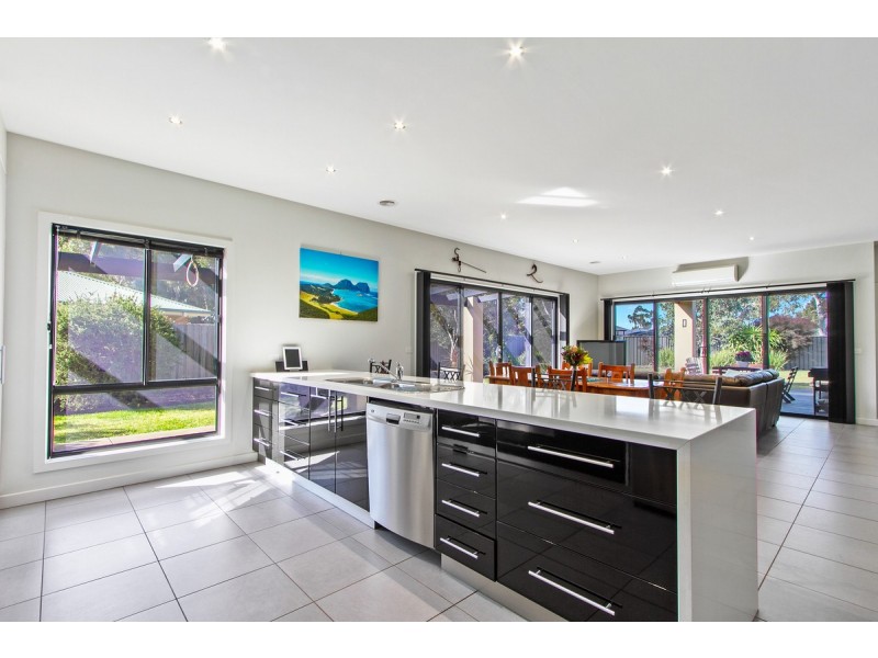 26 Mark Avenue, Sale VIC 3850