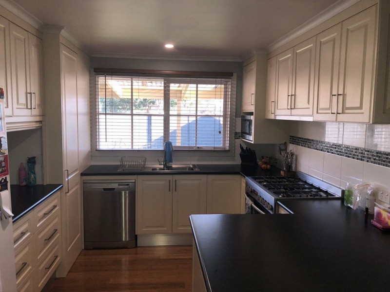 6 Brett Court, Sale VIC 3850