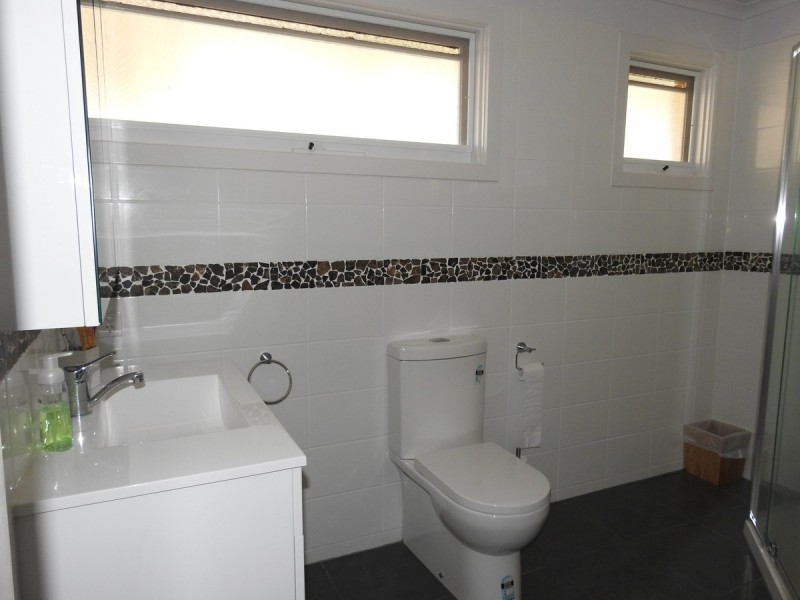 6 Brett Court, Sale VIC 3850