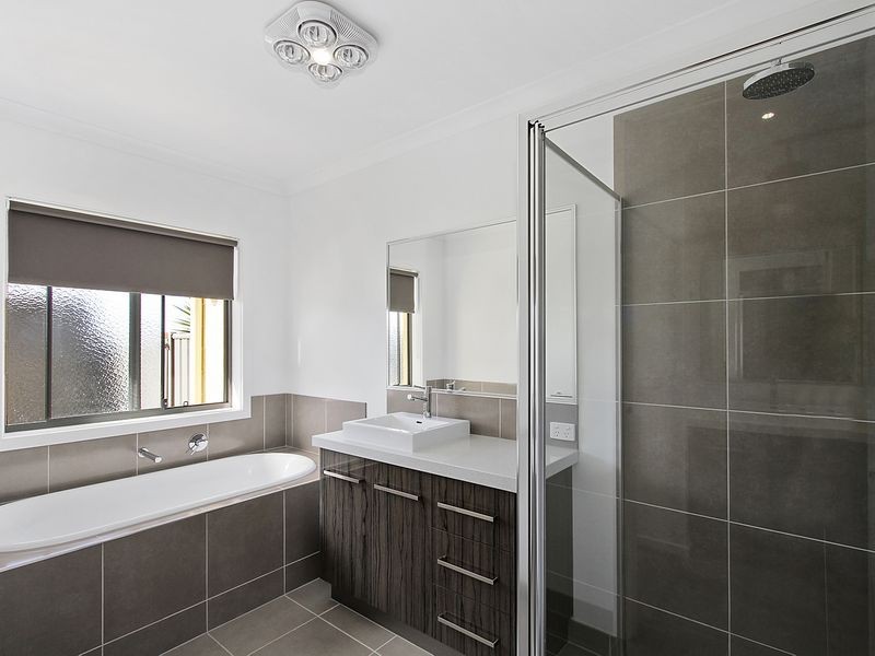 66 Cardice Drive, Stratford VIC 3862