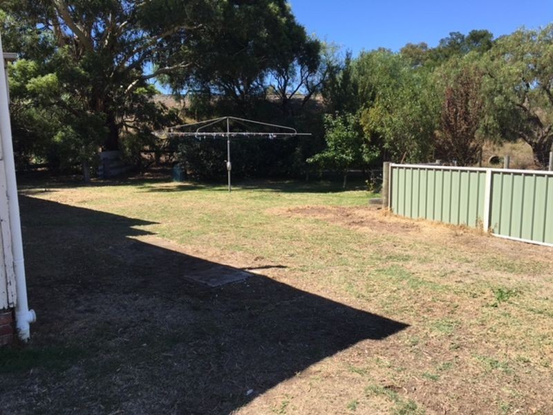 1525B Princess Highway, Stratford VIC 3862