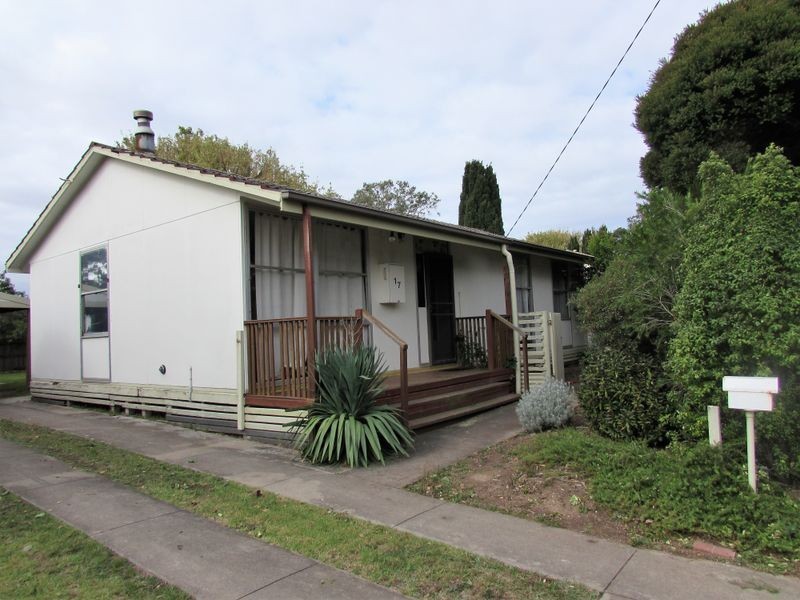 17 Ray Street, Sale VIC 3850