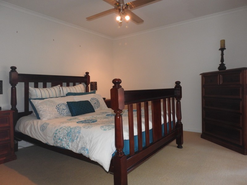 4 Grevillia Court, Sale VIC 3850