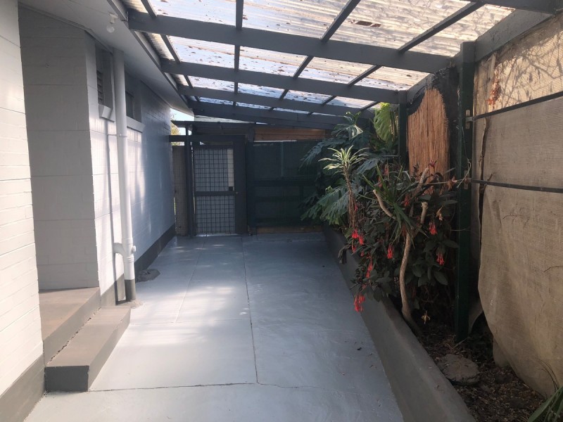 33 Gibsons Road, Sale VIC 3850