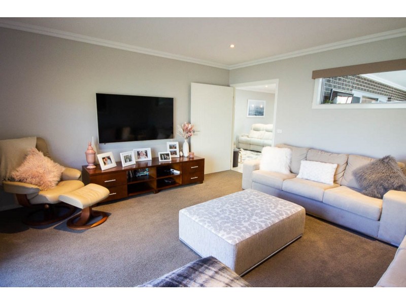 13 Glebe Drive, Sale VIC 3850
