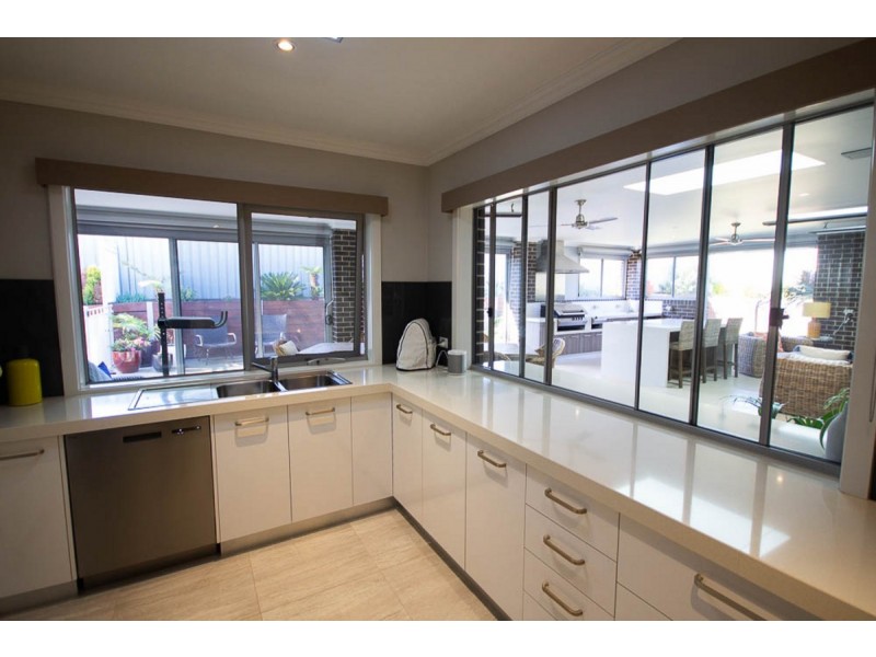 13 Glebe Drive, Sale VIC 3850