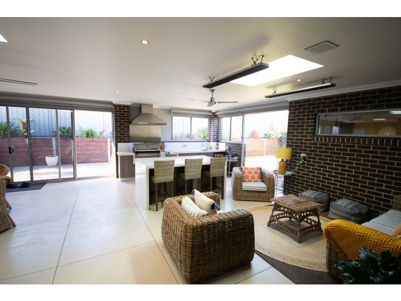 13 Glebe Drive, Sale VIC 3850