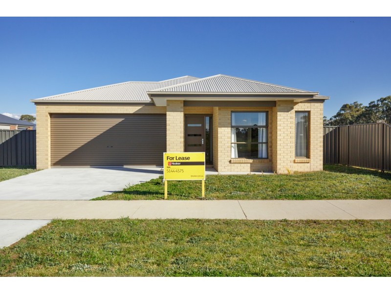 50 Hobson Street, Stratford VIC 3862