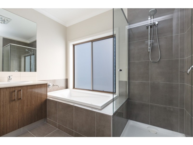 50 Hobson Street, Stratford VIC 3862