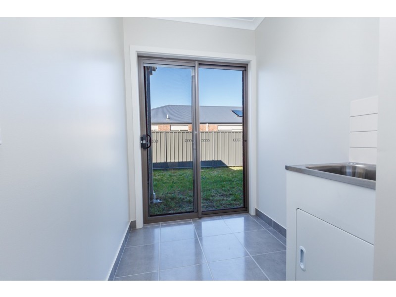 50 Hobson Street, Stratford VIC 3862