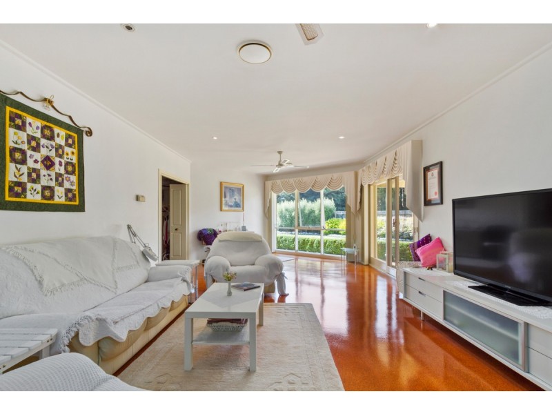 10 Hakea Court, Sale VIC 3850