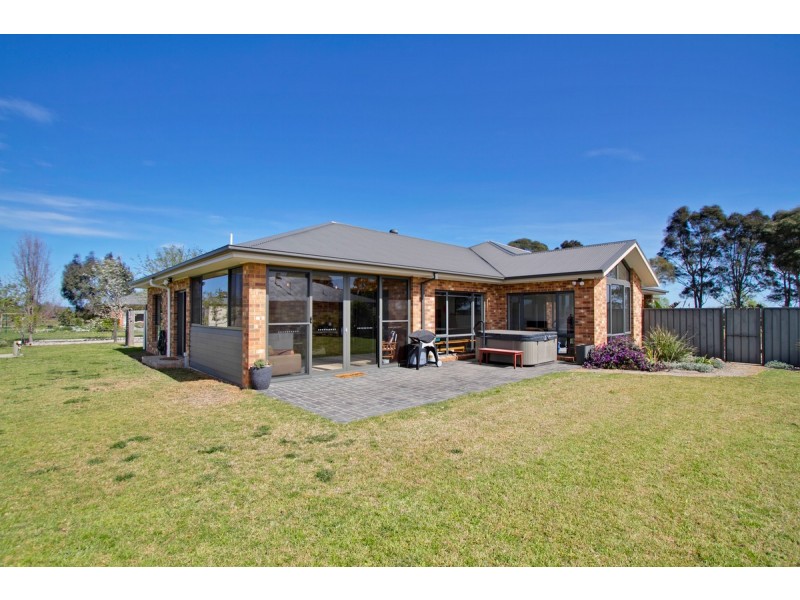 127 Reid Drive, Wurruk VIC 3850