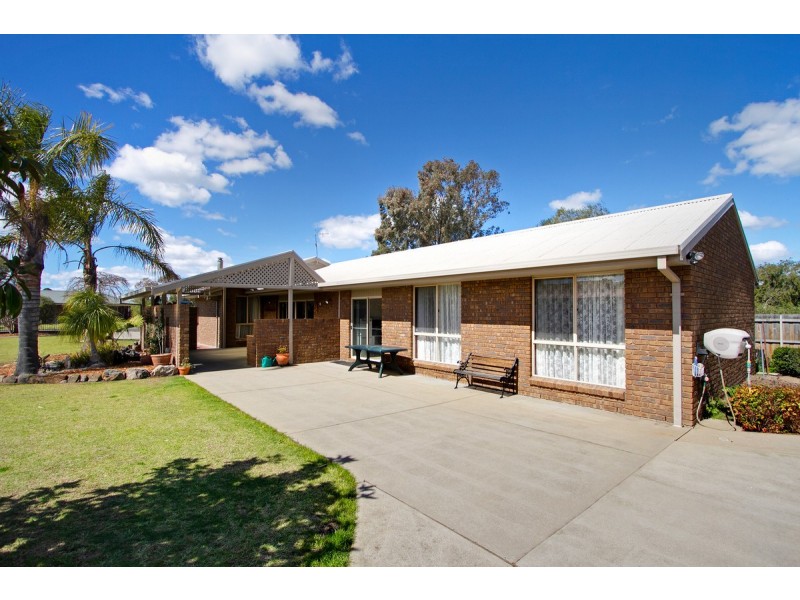 147-149 McAdam Street, Maffra VIC 3860