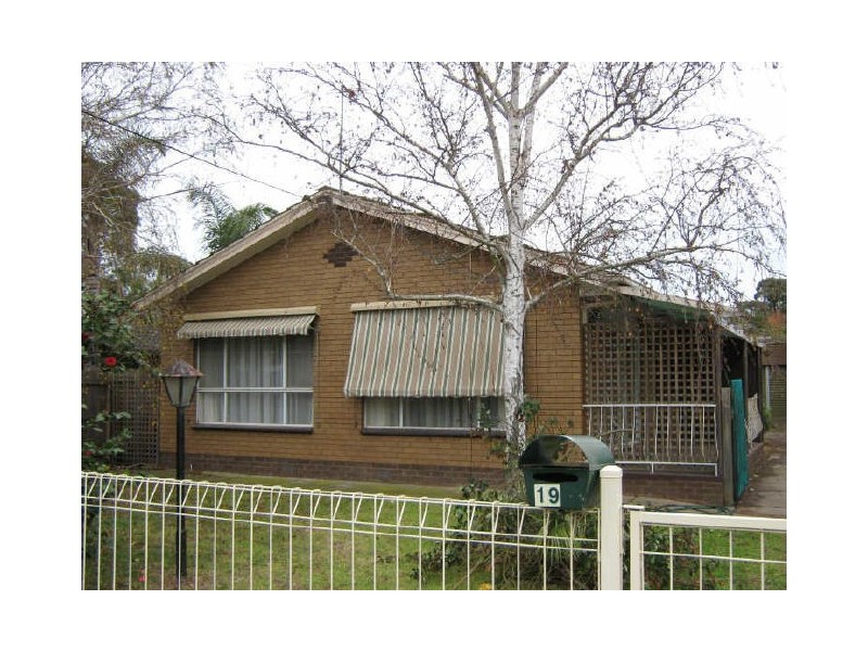 19 Buckley Street, Sale VIC 3850