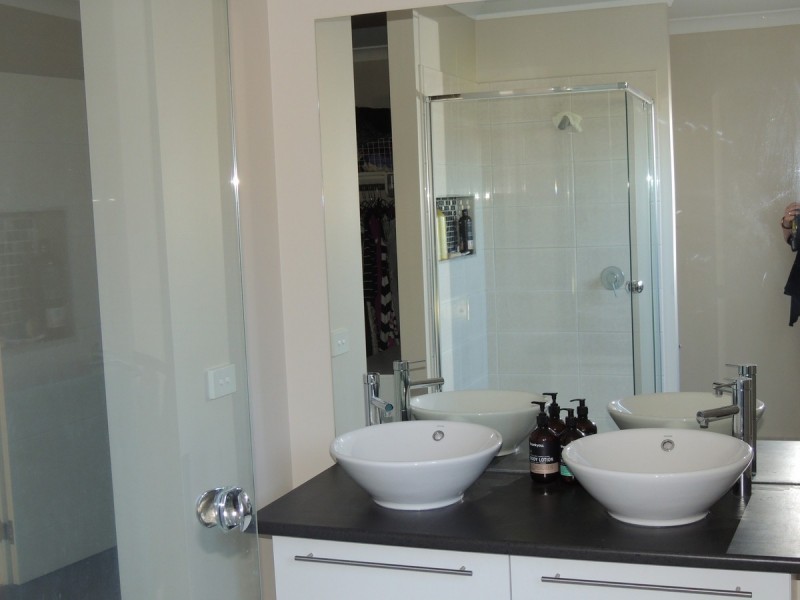 1B Rachel Court, Sale VIC 3850