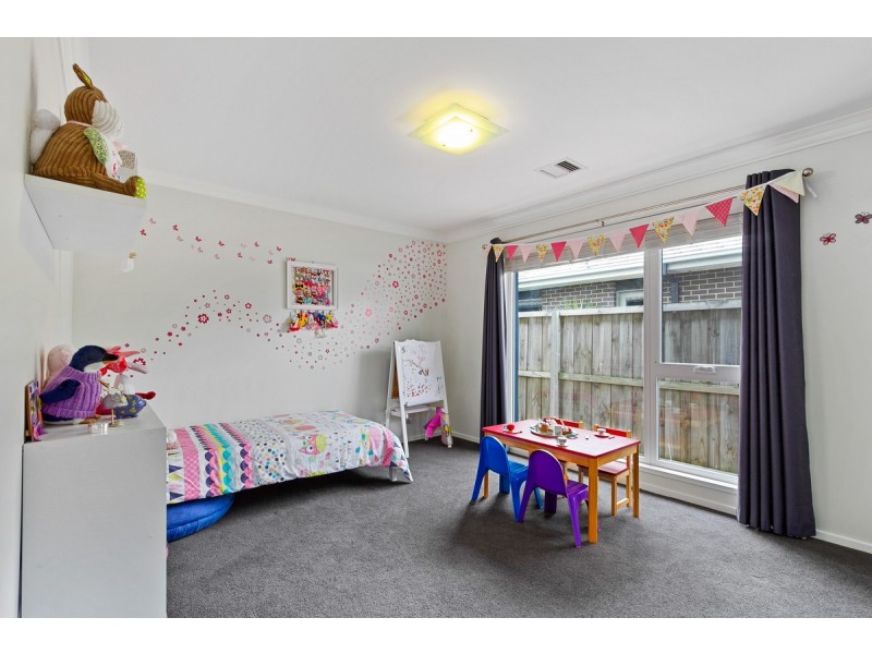 27 The Boulevard, Sale VIC 3850
